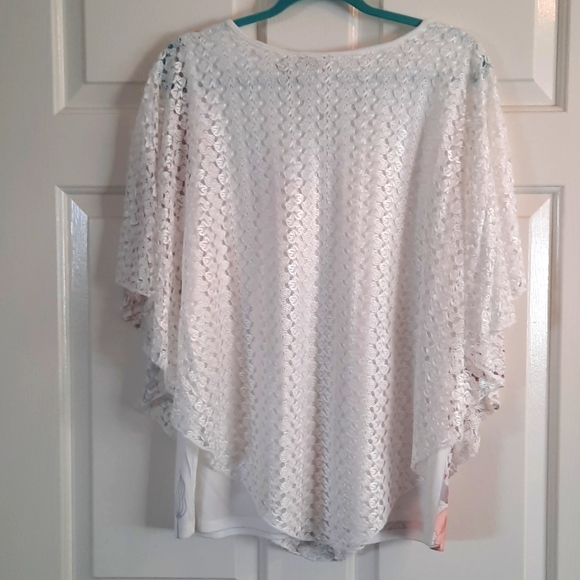 BRITTANY BLACK CAPE SLEEVE WOMEN'S TOP SIZE LARGE - Picture 6 of 11